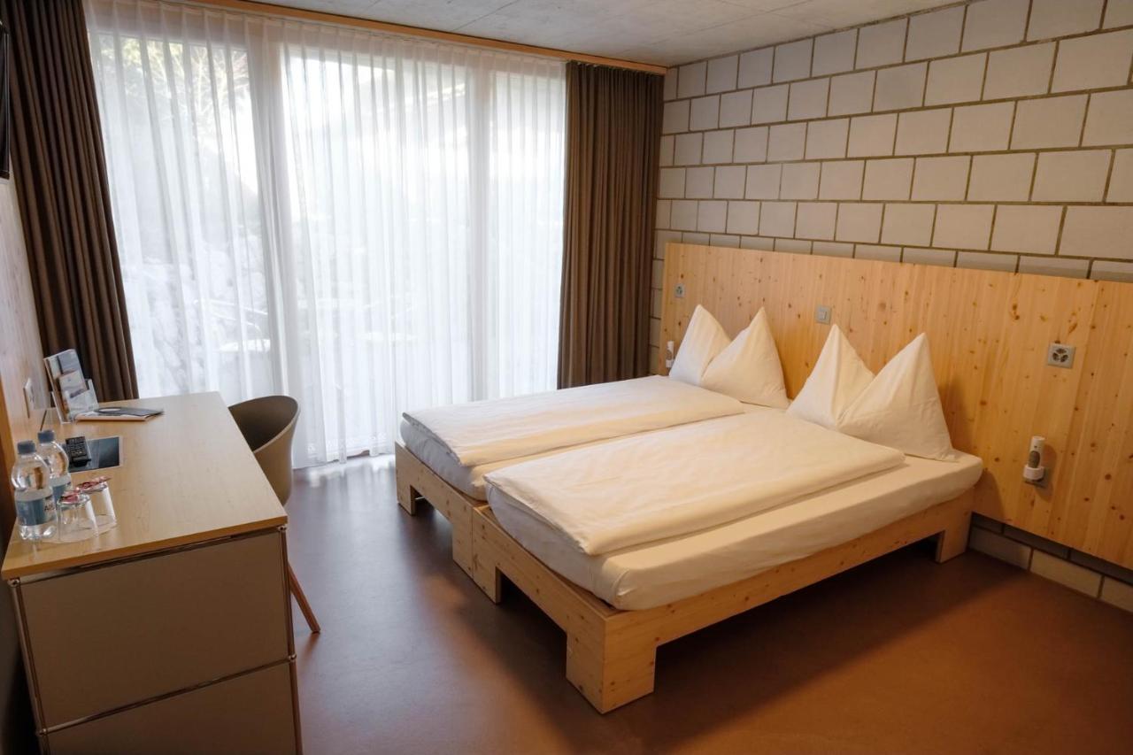 Hotel Seaside Spiez Εξωτερικό φωτογραφία